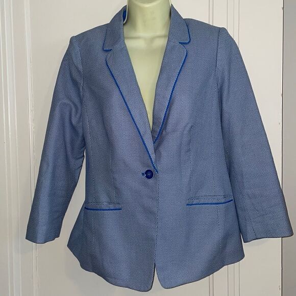 The Limited Jackets & Blazers - The Limited blue & white blazer/jacket with 3/4 sleeves